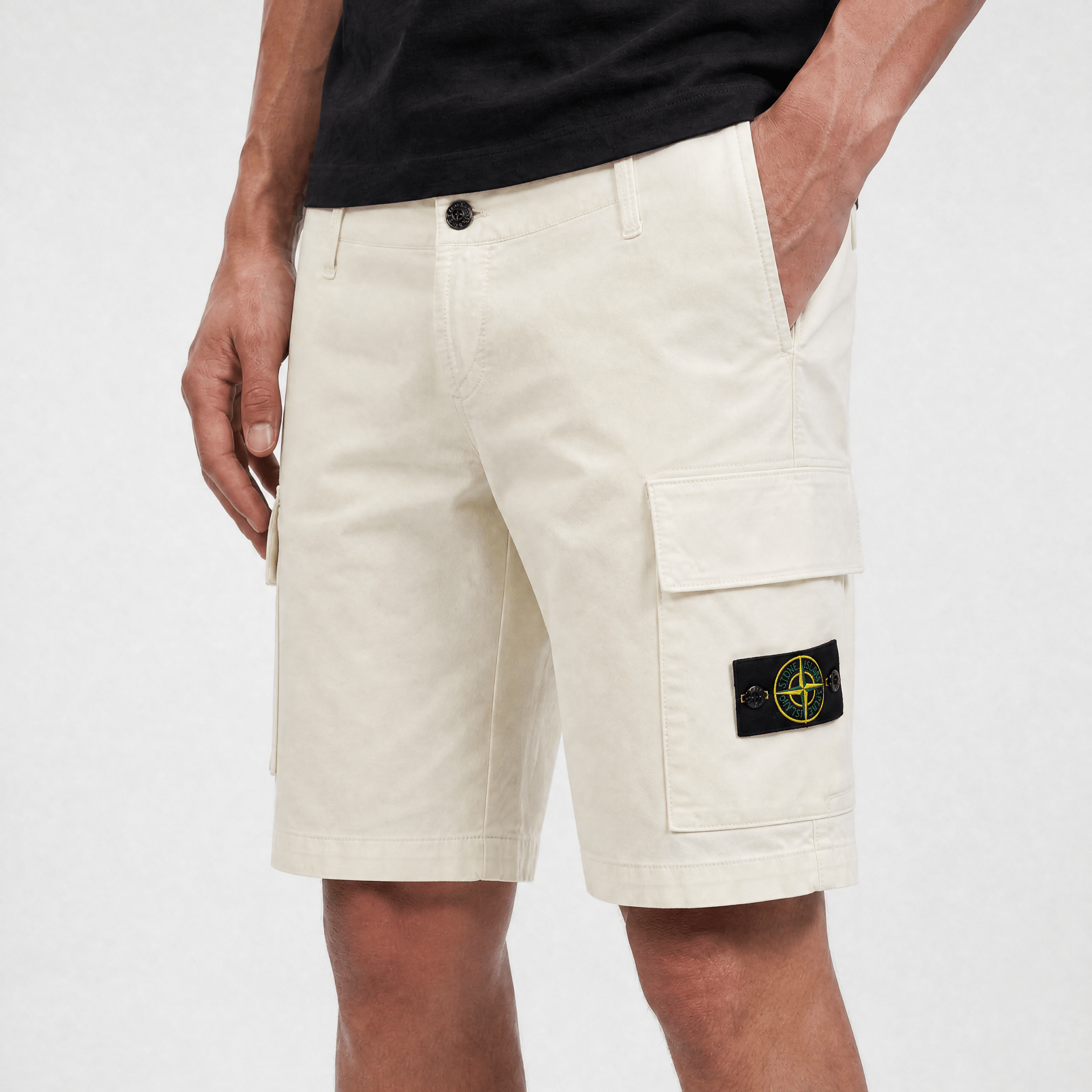 Stone Island Organic Cotton Stretch Broken Twill 'Old' Effect Cargo Shorts in Ivory